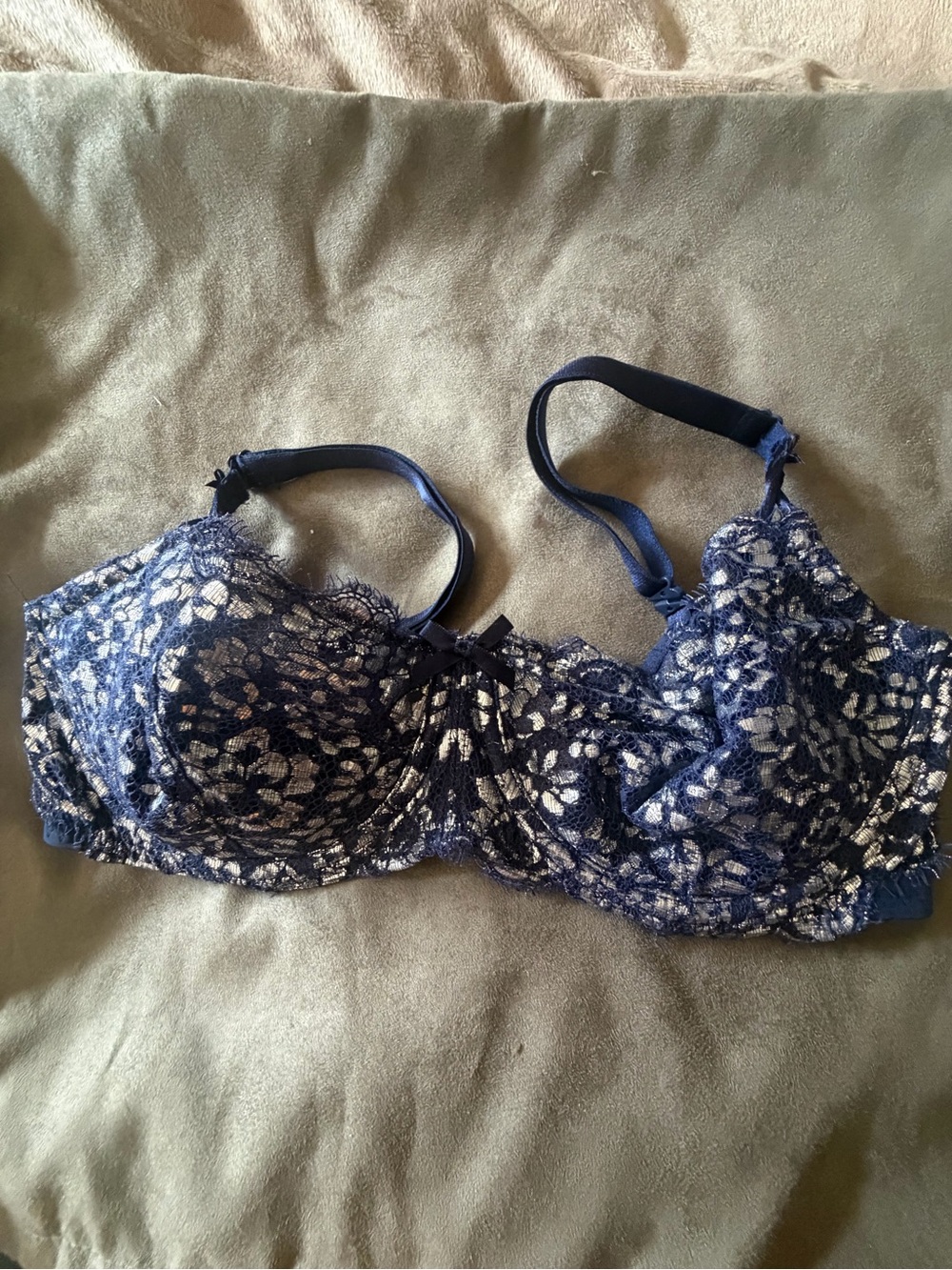 Victoria’s Secret Dream Angels Push-Up Without Padding, size 34DD
